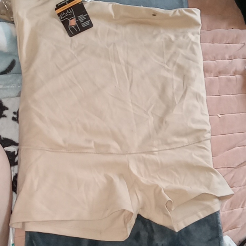 MAIDENFORM new with tags "tummy solutions" high-waisted girdle
